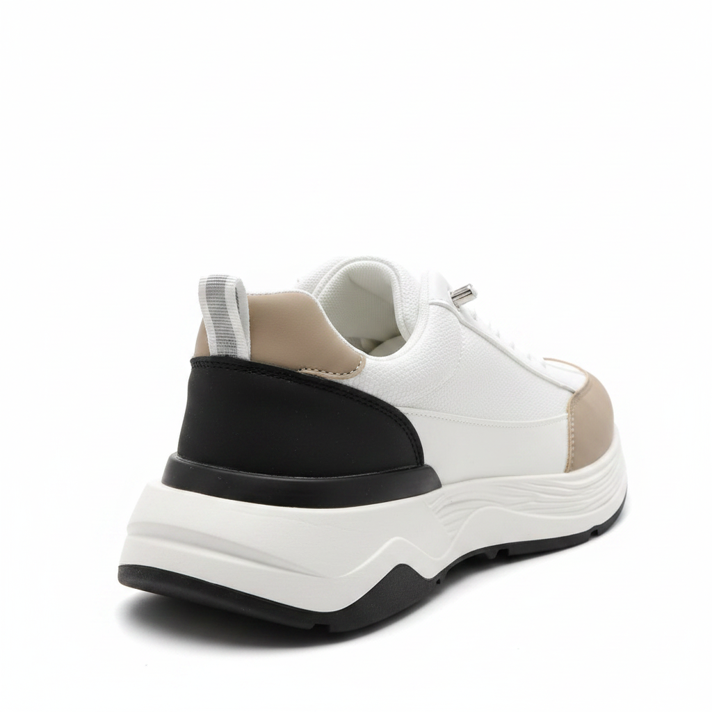 Sneaker – Heel View